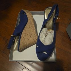 Massimo Wedge heels size 10
