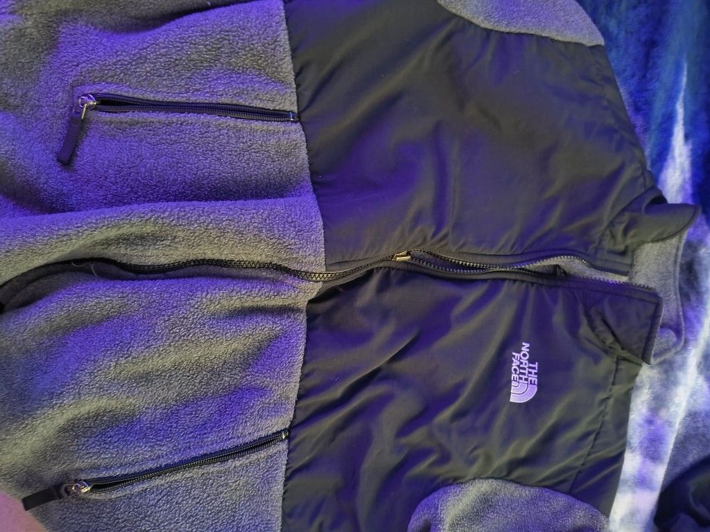 North Face Size XL