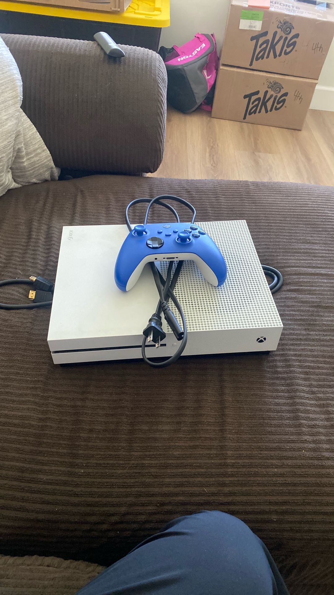 Xbox One S