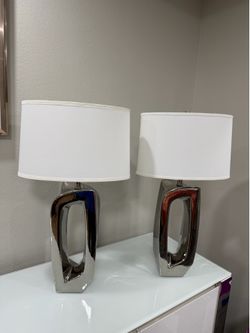 Modern nightstand lamps.