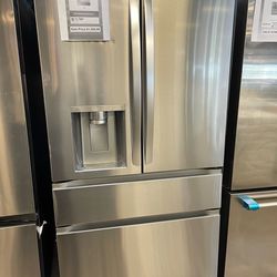 LG French Door Refrigerator Read Description (Take It Home In Payments/Llevalo A Casa En Pagos)