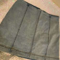 Women’s Skirt
