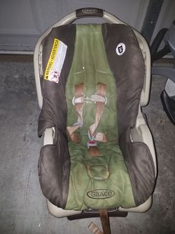 Graco infant car seat