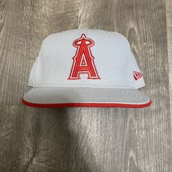 New Era 59FIFTY Grey Los Angeles Angels Fitted Size 7 1/2 MLB Baseball Hat Cap