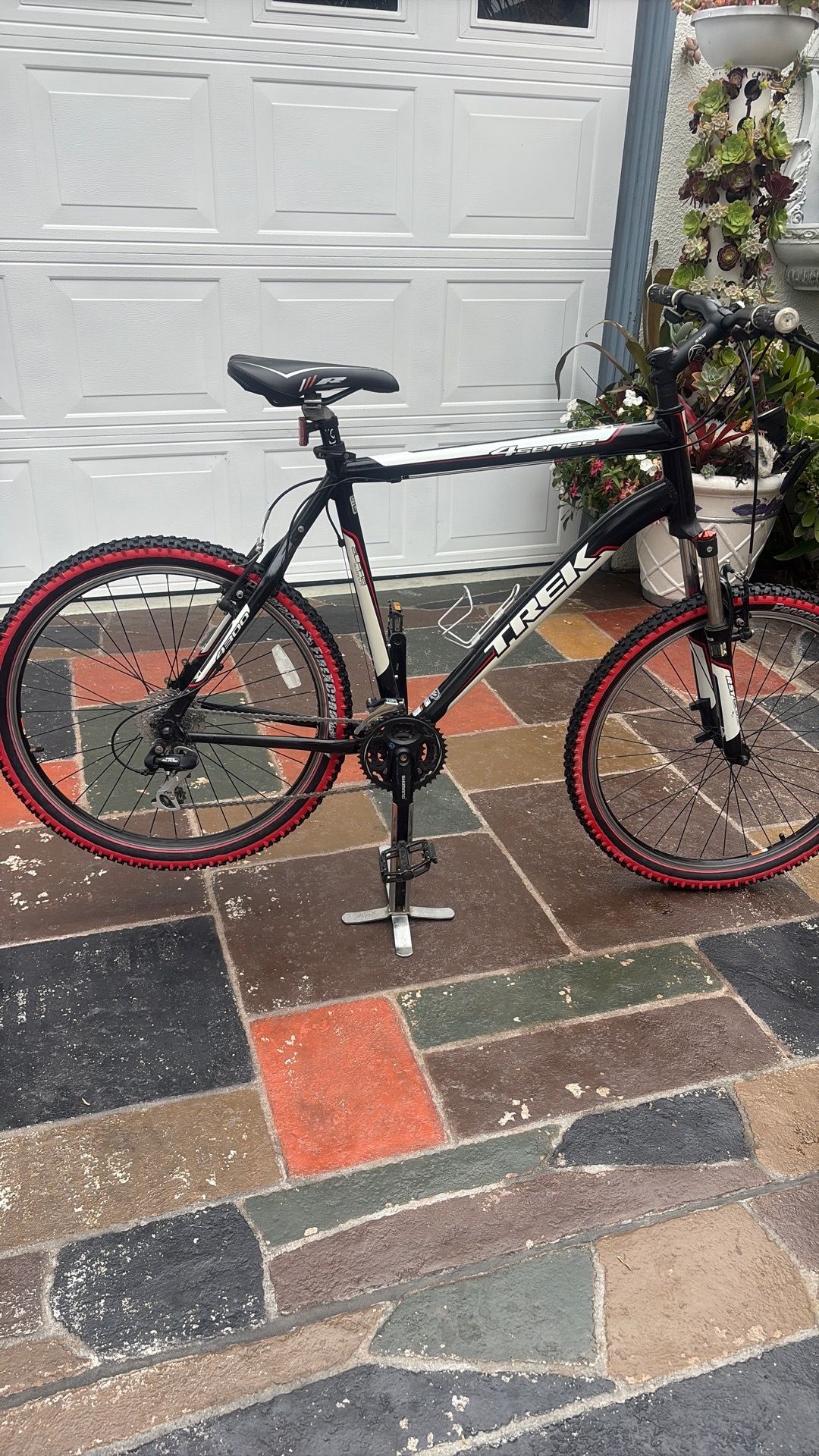 tent 2022 The Pro Bell Series Color/Size:BLACK STORM MEDIUM X-LONG dupe-parent Datei:Mountainbike-zeichnung.png – Wikipedia Optimized Sleeping Area is