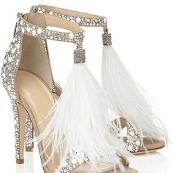 Women’s Embellished Feather Stiletto Heels - size 6.5