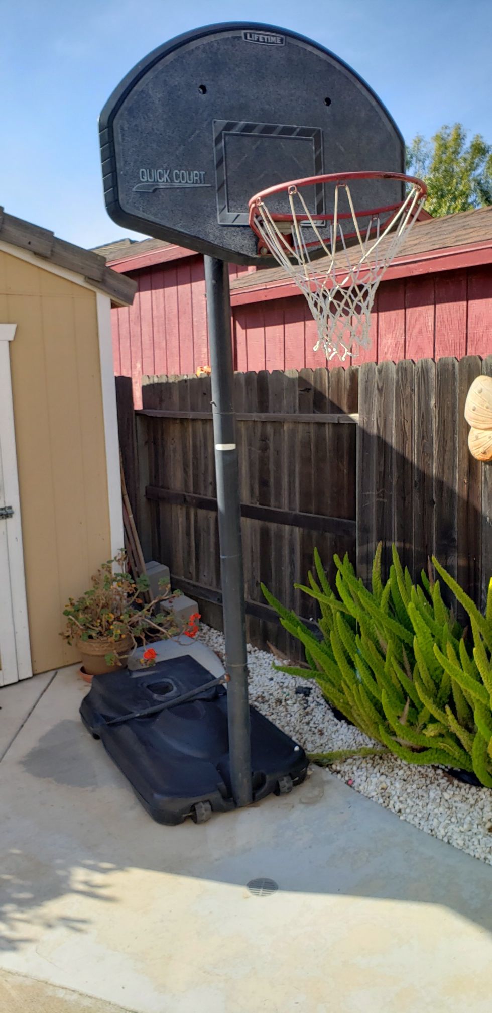 Basketball hoop and base