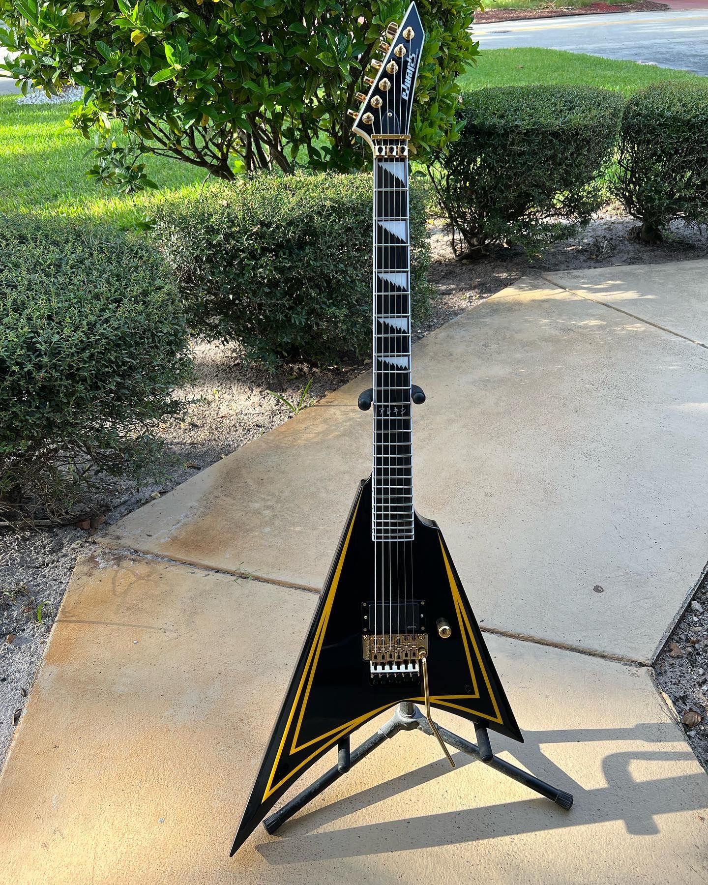 ESP Edwards E-AL-166 Katakana Alexi Laiho Signature