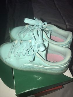 Kids shoes size 1
