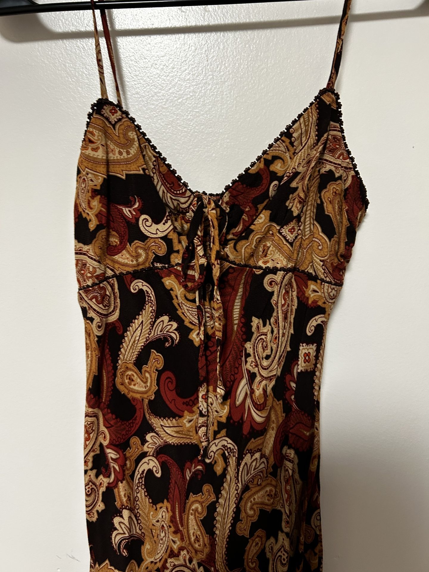 Dresses 
