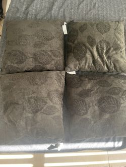 Decorative Throw Pillows
