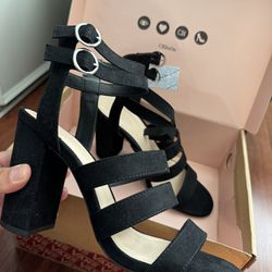 Women’s shoes heels