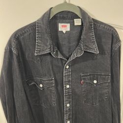 Levi’s Dress Shirt Large