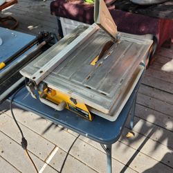 Tile saw and tile cutter