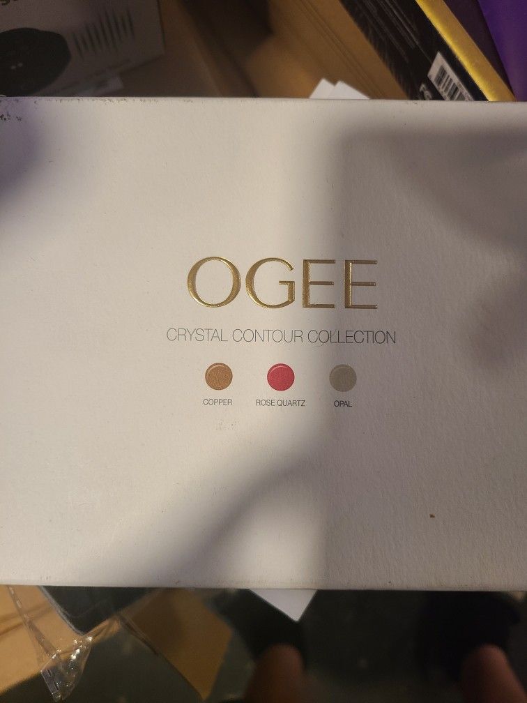 Ogee Crystal Contour Collection