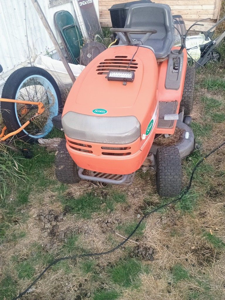 Riding Mower 