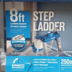 Aluminum Step Ladder