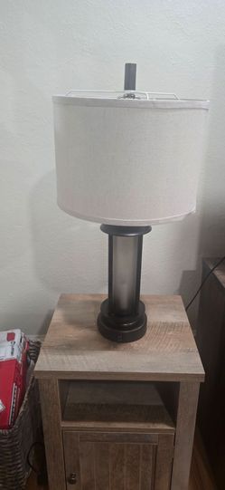 Matching lamp and end table set