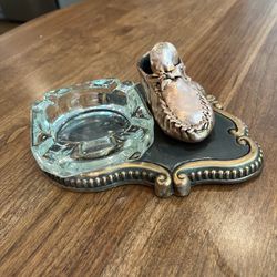 VINTAGE Copper BABY SHOE WITH ASHTRAY