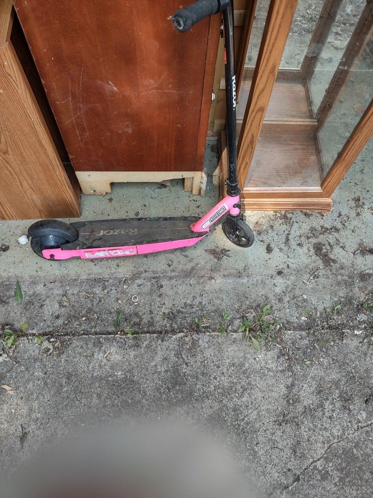Scooter Pink