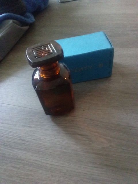 Fenty Parfume
