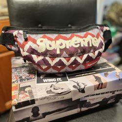 Small Crossbody Carrier /Sling Carrier ⭐️⭐️✅✅🔥💫💥