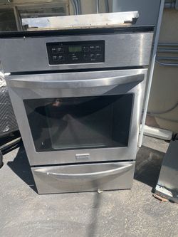 Frigidaire Built In Oven Normal Used