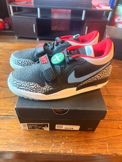 Air Jordan Legacy 312 Low Sneakers Size 11.5 Shoes Black/Wolf Grey-Valor Blue