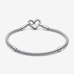 Pandora Moments Studded Chain Bracelet
Sterling silver