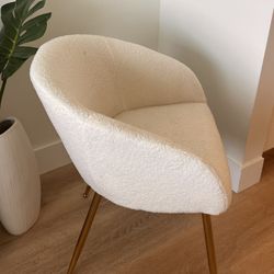  Modern Cream Accent Chair For Sale