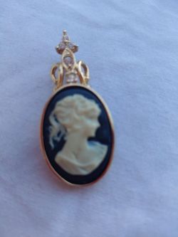 Cameo