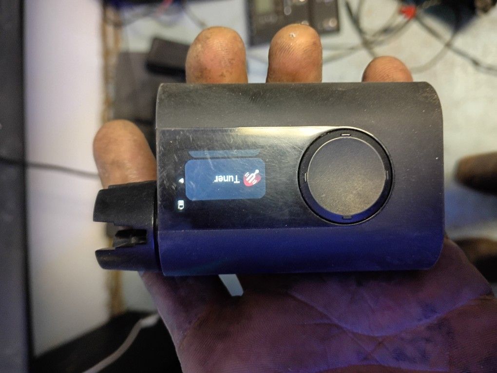 Automatic Guitar Or String Instrument Tuner