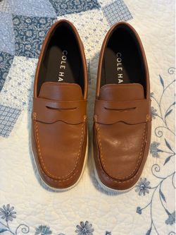 Men’s Cole Hann Casual Loafers.