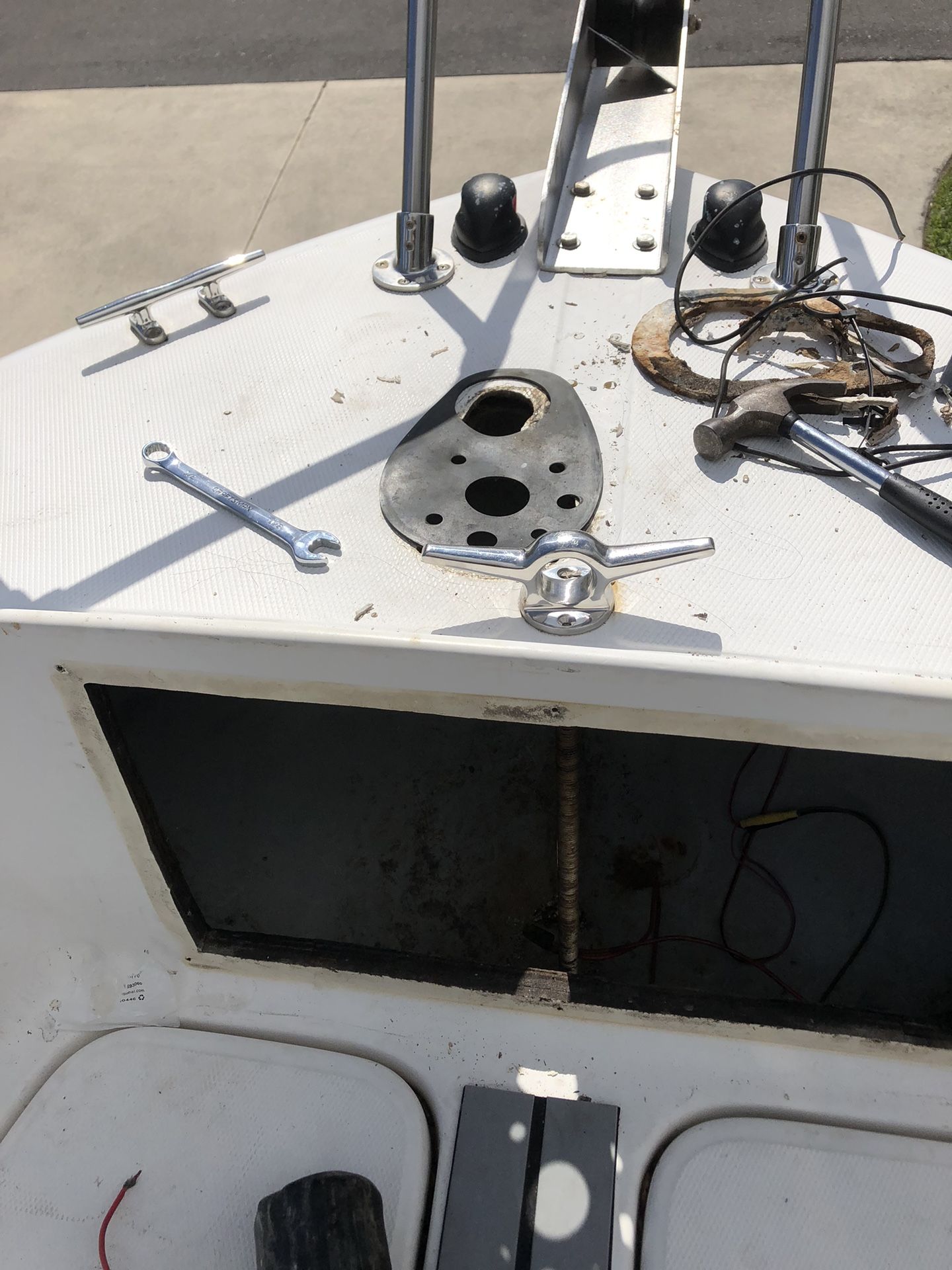 Anchor Windlass Install for Sale in Miramar, FL OfferUp