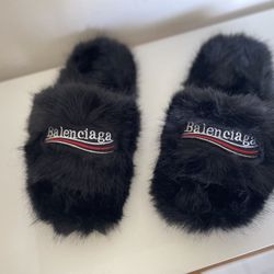 Balenciaga slippers size 45