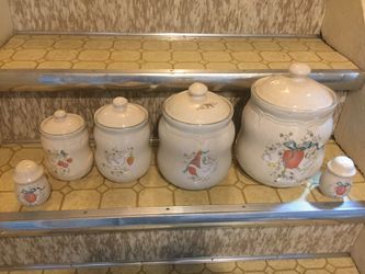 Vintage international china marmalade conister set of 4 with Salt & Pepper Shaker Set