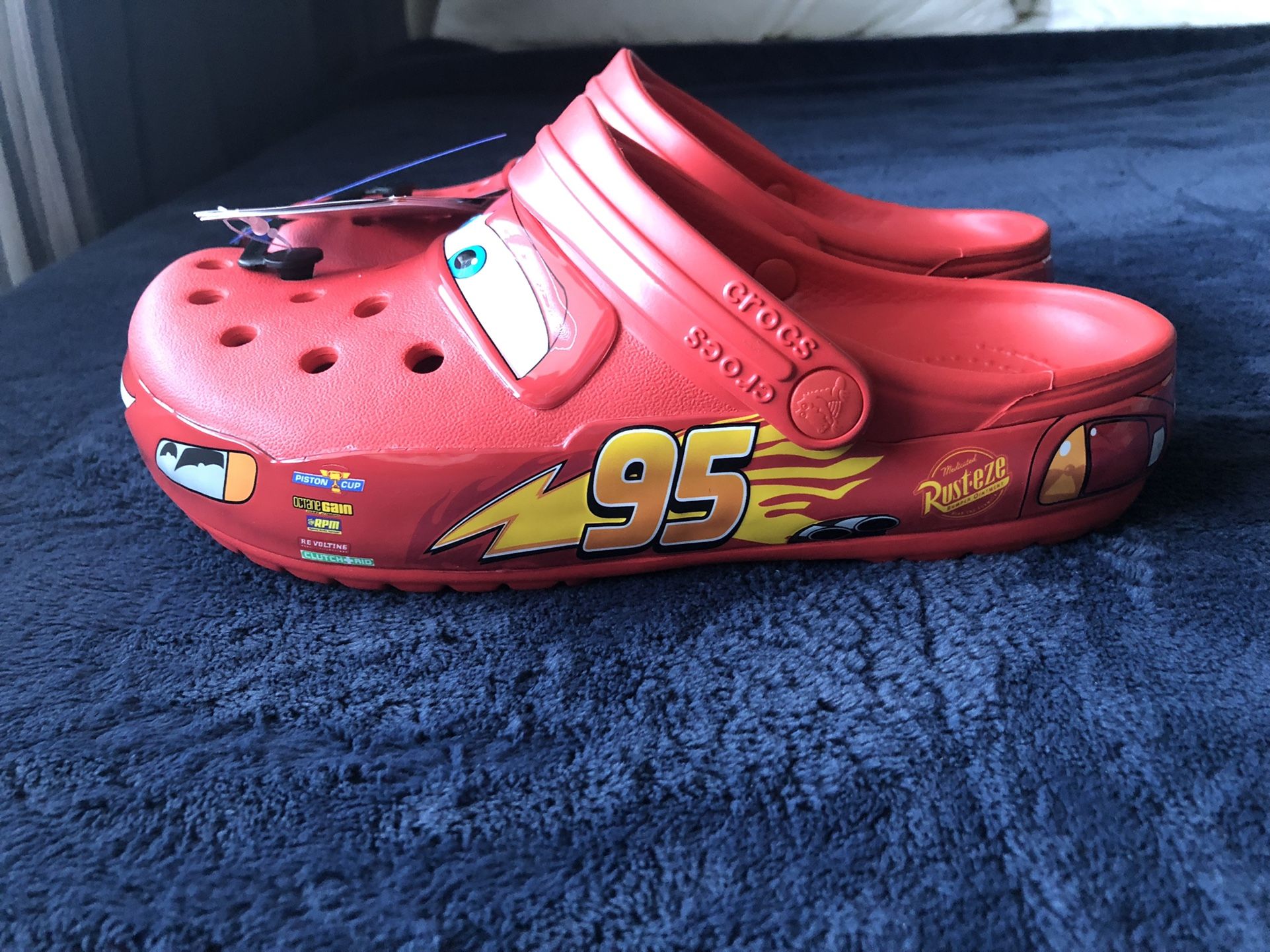 Lightning McQueen Light Up Crocs Men’s Size (5,6,7,8,9,10,11,13) - Free  Shipping