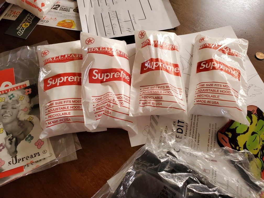 Supreme Poncho