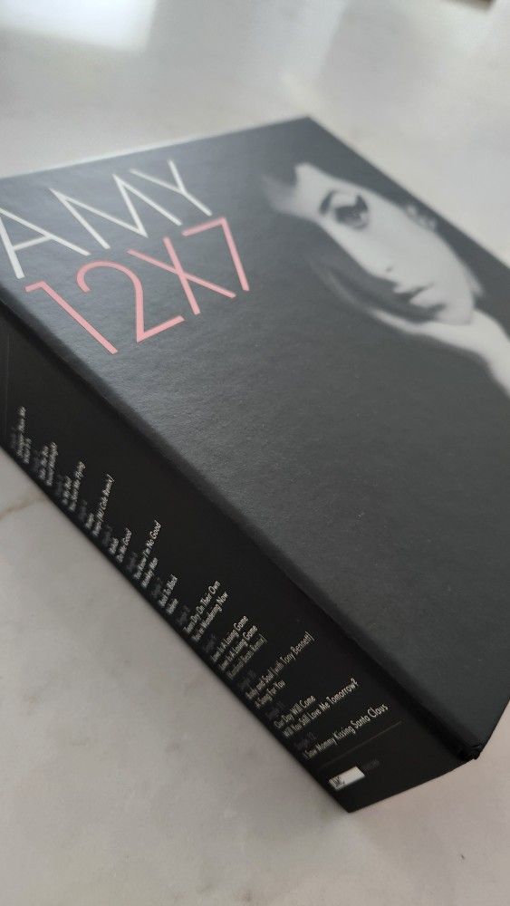 Amy Winehouse 12x7 Vinyl Box Set