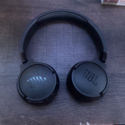Bluetooth JBL headphones 