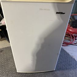 Office fridge freezer