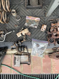 Misc corvette C3 parts. Suspension, exhaust,