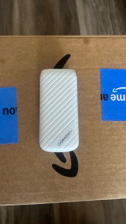 Compact power bank