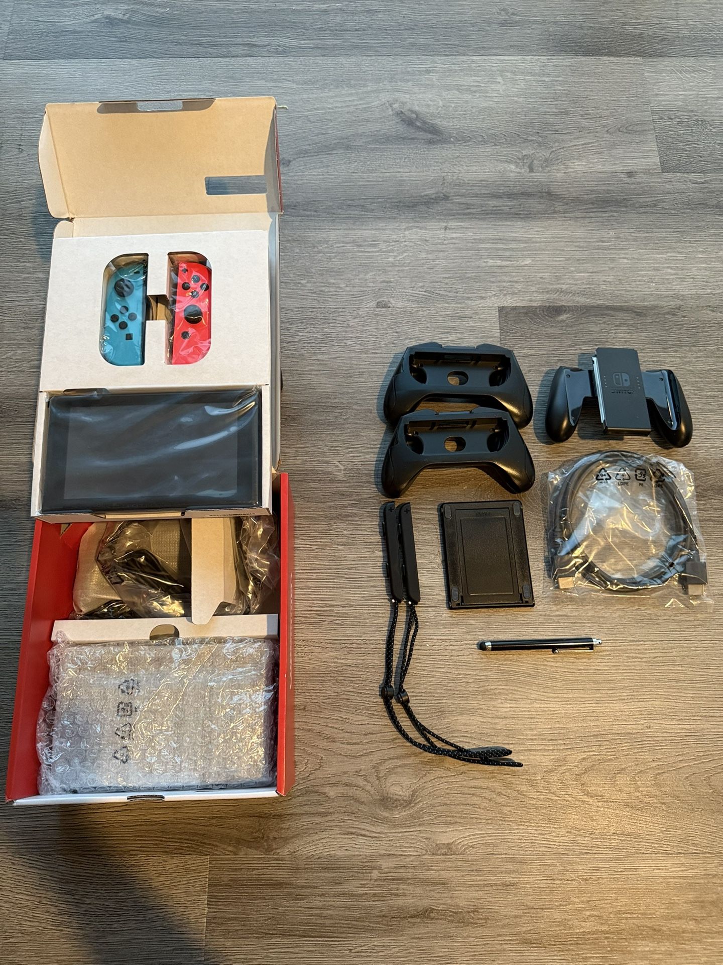 Nintendo Switch & Accessories