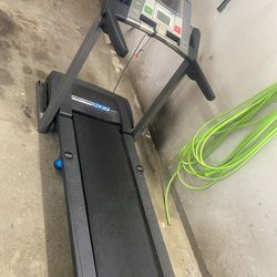 Treadmill ProForm XL