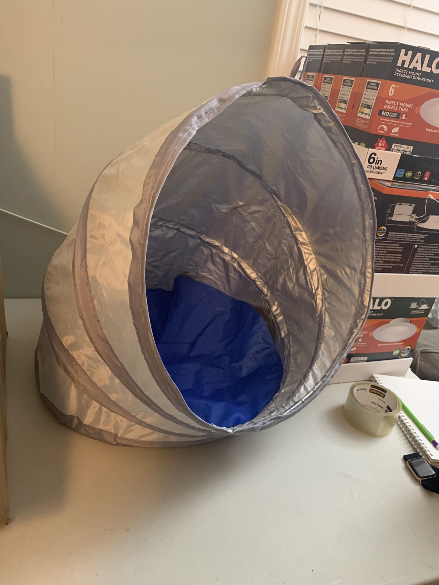 Outdoor Pet Bed With Cooling Mat