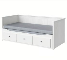 IKEA HEMNES Daybed with 3 Drawers