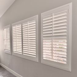 Interior Wood Shutters- Custom, Plantation, Professional Installation, Licensed Company, Window Treatments & Coverings, Persianas De Madera, Espanol