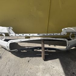 2016-2023 TOYOTA TACOMA FRONT BUMPER 