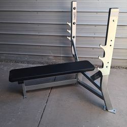 Hammer Strength Olympic Weight Bench 
